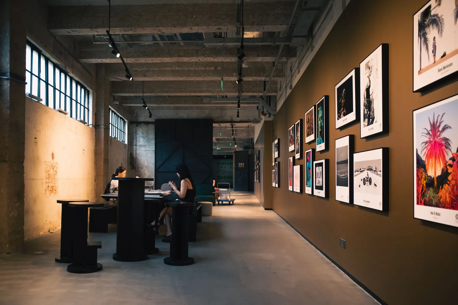 When a Photography Gallery Hangs AI Images