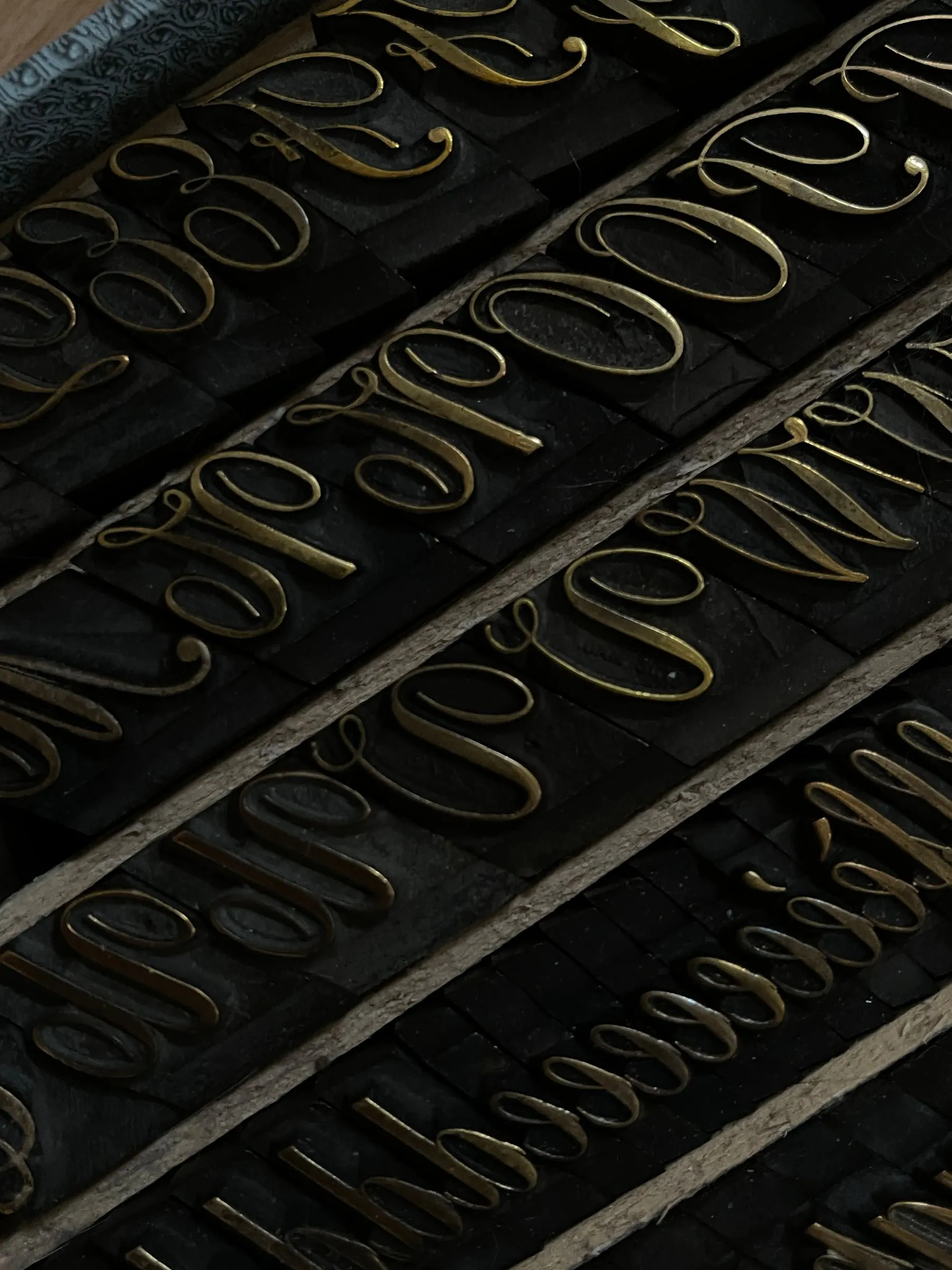 A Typeface That Human Eyes Read and Machines Misread